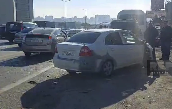 Bakı-Sumqayıt yolunda AĞIR QƏZA- 8 nəfər xəsarət alıb - FOTO