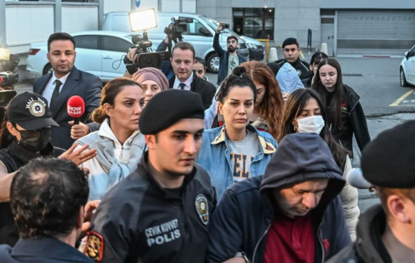 Pula görə Dilan Polatın anasının qəbrini qazdılar - FOTO/VİDEO