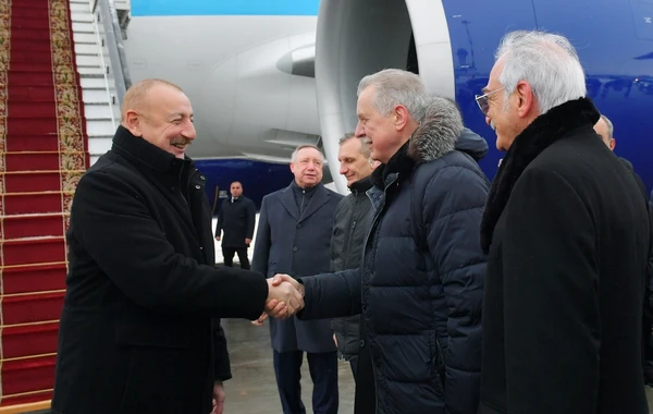 Президент Ильхам Алиев отправился с рабочим визитом в город Санкт-Петербург - ФОТО