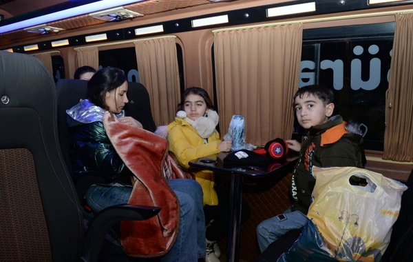 Laçın şəhərinə növbəti köç karvanı yola düşüb - FOTO