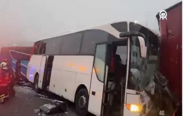 Тяжелое ДТП в Турции: увеличилось число погибших и пострадавших - ОБНОВЛЕНО + ФОТО/ВИДЕО