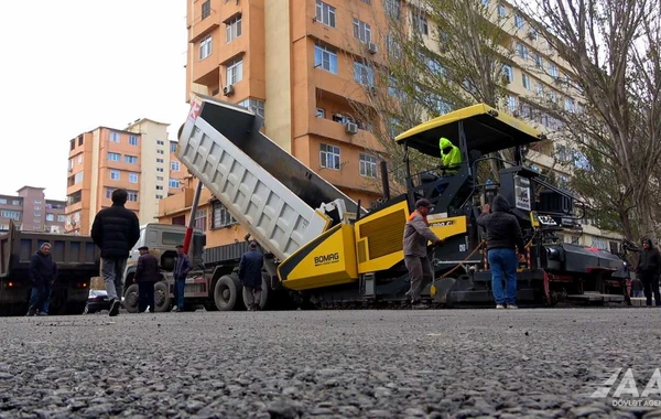 Bakının Elşən Süleymanov küçəsinin bir hissəsi təmir edilir - FOTO/VİDEO