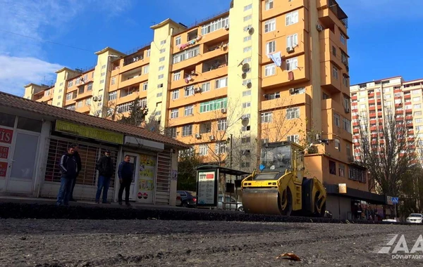 Bakının Elşən Süleymanov küçəsinin bir hissəsi təmir edilir - FOTO/VİDEO