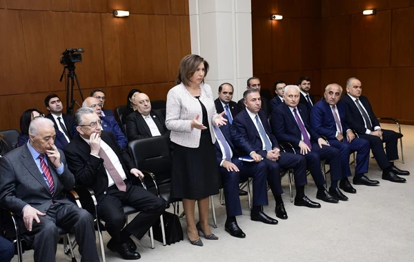 YAP Mərkəzi Aparatının və yerli təşkilatlarının 2024-cü il üçün gəlir-xərc smetaları təsdiqlənib - FOTO