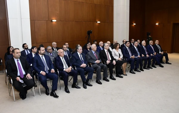 YAP Mərkəzi Aparatının və yerli təşkilatlarının 2024-cü il üçün gəlir-xərc smetaları təsdiqlənib - FOTO