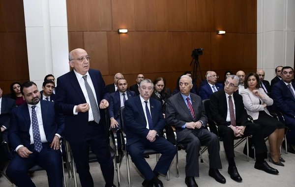 YAP Mərkəzi Aparatının və yerli təşkilatlarının 2024-cü il üçün gəlir-xərc smetaları təsdiqlənib - FOTO
