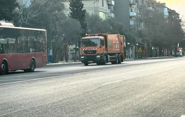 Bakıdakı bayram şənliklərində rekord sayda şəhər sakini və xarici qonaqlar iştirak edib - FOTO