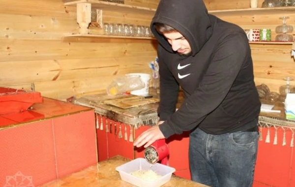 Göygölün məşhur göy kətəsi və qozlu kofesi - FOTO