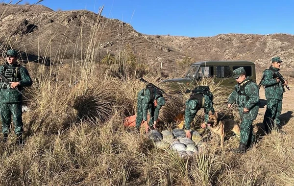 DSX: "Dövlət sərhədində 2,3 milyon manatlıq qaçaqmal ələ keçib" - FOTO