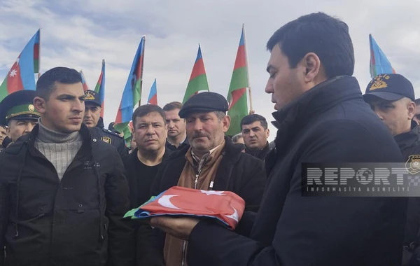 Laçında avtomobil qəzasında həlak olan hərbçimiz Xaçmazda dəfn edildi - FOTO - YENİLƏNİB