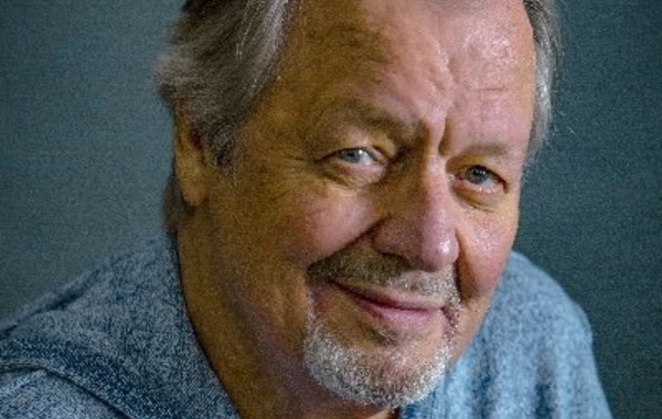 81 yaşlı aktyor vəfat etdi - FOTO