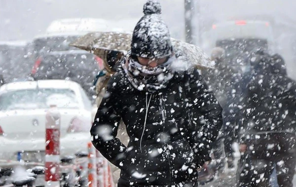 İstanbula QAR GƏLİR - Temperatur 10-12 dərəcə enəcək - FOTO/VİDEO