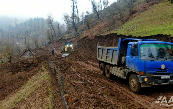 Astara rayonunun Düriyyə‒Şümrüd avtomobil yolu əsaslı şəkildə təmir olunur - FOTO/VİDEO
