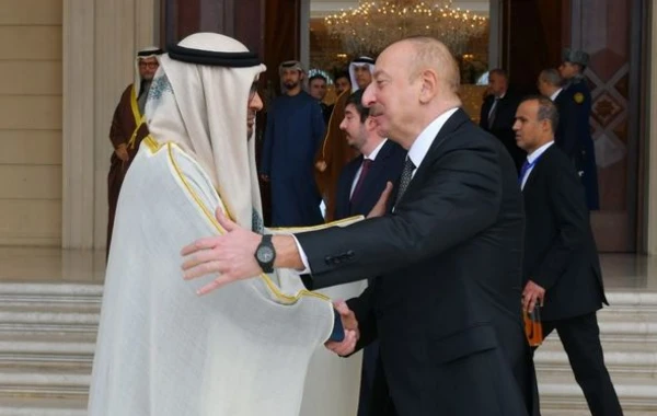 Состоялась встреча президентов Азербайджана и ОАЭ в расширенном составе - ОБНОВЛЕНО + ФОТО