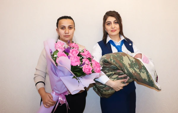 Şəhidin qızı doğuldu - FOTO