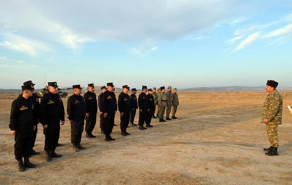 MN: "Zirehli texnikalardan və atıcı silahlardan atəş hazırlığı üzrə tapşırıqlar yerinə yetirilib" - FOTO