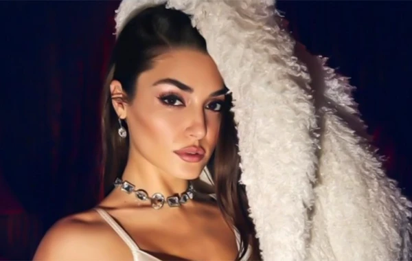 Hande Erçeldən ETİRAZ: "Məni rahat buraxın" - VİDEO