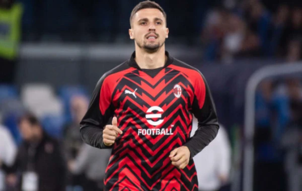 "Fənərbağça" "Milan"ın futbolçusunu heyətinə qatdı
