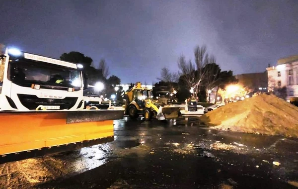 BŞİH-in kommunal strukturları gecə gücləndirilmiş iş rejimində çalışıblar - FOTO