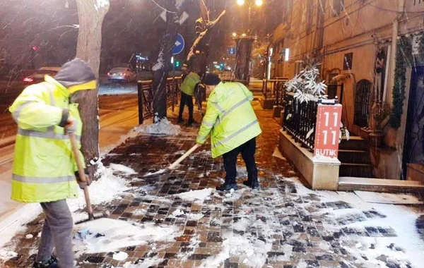 BŞİH-in kommunal strukturları gecə gücləndirilmiş iş rejimində çalışıblar - FOTO