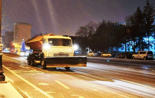 BŞİH-in kommunal strukturları gecə gücləndirilmiş iş rejimində çalışıblar - FOTO