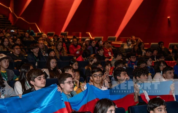 Azərbaycanlı məktəblilər ABŞ-də keçirilən olimpiadada iştirak ediblər - FOTO