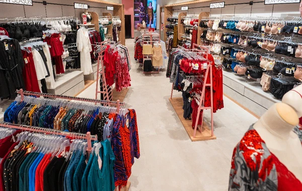 "Suwen"in Dəniz Mall filialı ilə xanımların yolunu gözləyir - FOTO