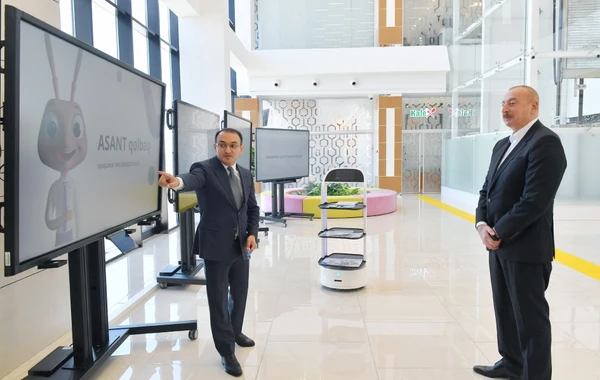 İlham Əliyev Lənkəran regional “ASAN xidmət” mərkəzinin açılışını edib - FOTO