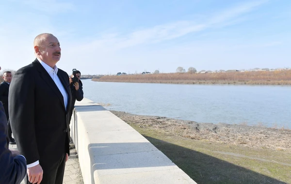 İlham Əliyev Neftçalanın içməli su təchizatı sistemlərinin istismara verilməsi mərasimində iştirak edib - FOTO