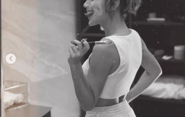 Röya Ayxandan lüks malikanəsində FOTOSESSİYA