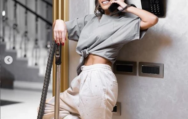 Röya Ayxandan lüks malikanəsində FOTOSESSİYA