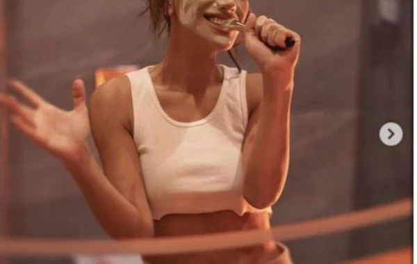 Röya Ayxandan lüks malikanəsində FOTOSESSİYA