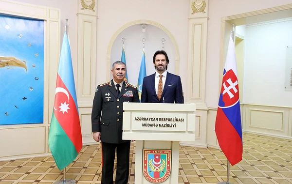 Zakir Həsənov slovakiyalı həmkarı ilə görüşüb - FOTO/VİDEO