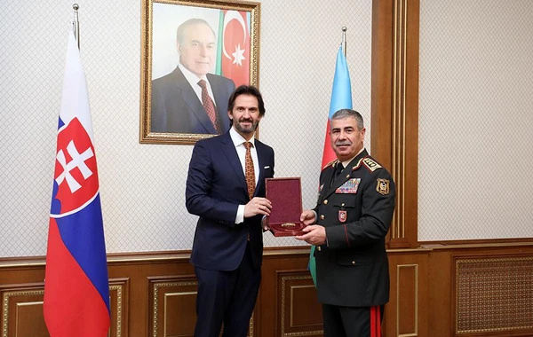 Zakir Həsənov slovakiyalı həmkarı ilə görüşüb - FOTO/VİDEO