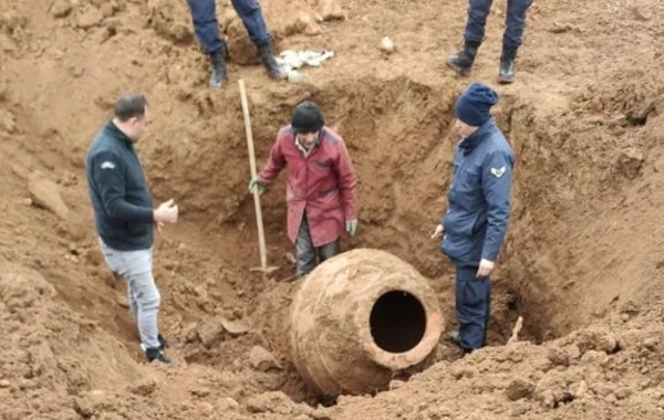 1 metr uzunluğu olan 200 kq ağırlığında küp tapıldı - FOTO