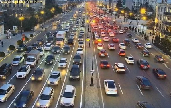 Bakının hansı küçələrində sıxlıq var? - SİYAHI + FOTO
