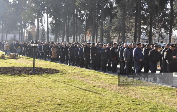 Qərb bölgəsində 20 Yanvar şəhidlərinin anım mərasimləri keçirilib - FOTO