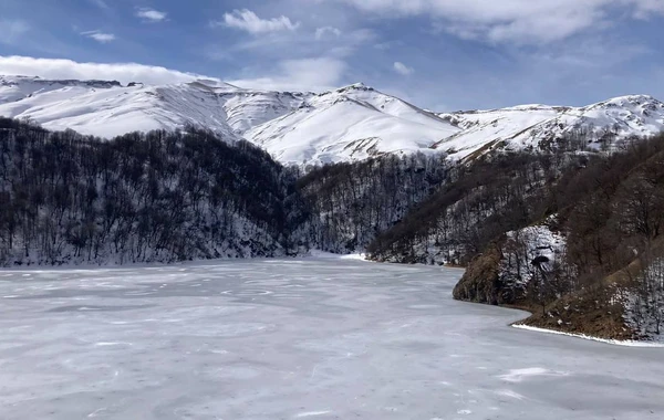 Maralgölün donmuş mənzərəsi - FOTO