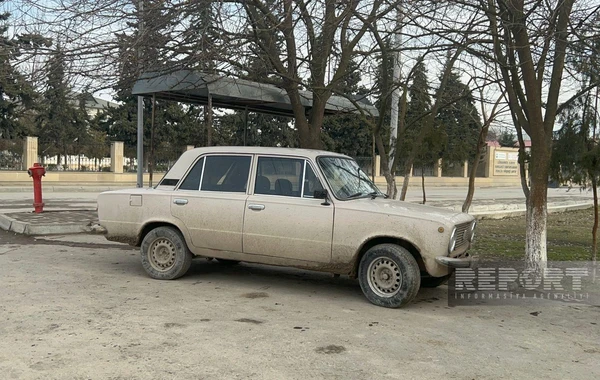 Kürdəmirdə sürücü avtomobil hərəkətdə olarkən qəfildən vəfat etdi - FOTO