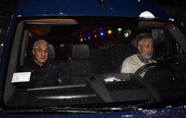 Füzuliyə köç edən ailələrə mənzillərinin açarları təqdim edildi - YENİLƏNİB + FOTO