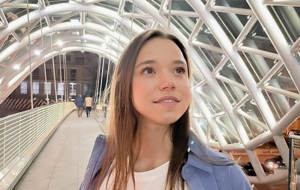 23 yaşlı Kristina 11 uşaq anasıdır - FOTOLAR