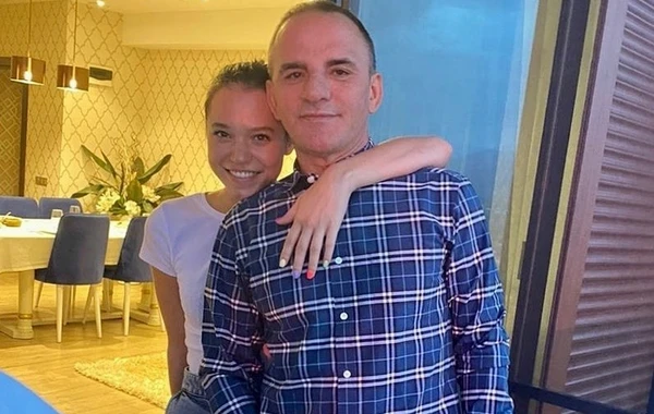 23 yaşlı Kristina 11 uşaq anasıdır - FOTOLAR