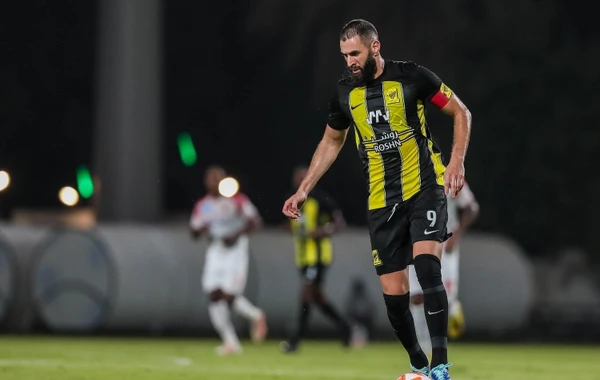 "Qalatasaray"dan yeni "transfer bombası" - FOTO