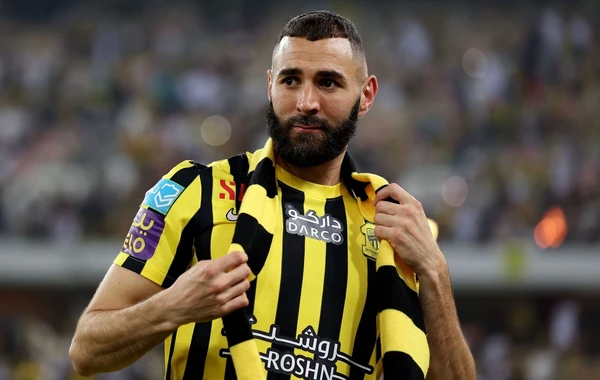 "Qalatasaray"dan yeni "transfer bombası" - FOTO