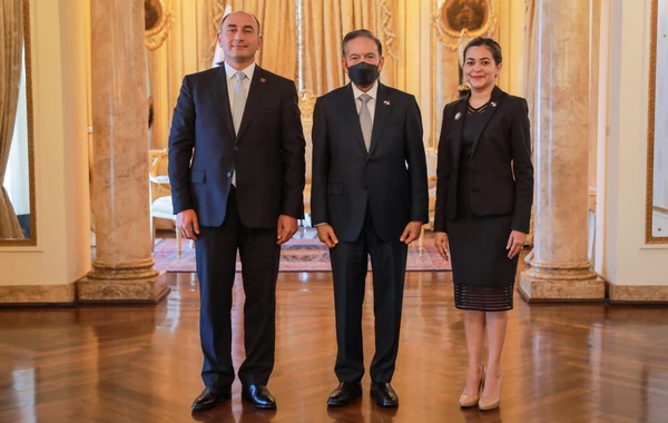 Panama prezidenti Azərbaycan səfirinin etimadnaməsini qəbul edib - FOTO