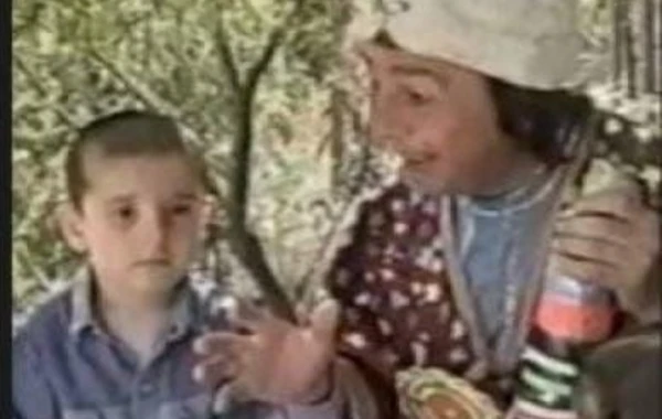 Uşaqların “Sim-Sim Lələ”si: “Yetimçiliklə böyümüşəm” - FOTO