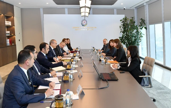 Mikayıl Cabbarov Dünya Bankının nümayəndəsi ilə görüşüb - FOTO