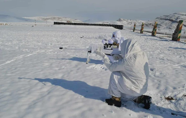 Naxçıvanda xüsusi təyinatlılar şərti düşmən hədəflərini məhv ediblər - FOTO