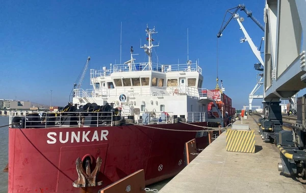 Çindən göndərilən növbəti blok qatar Bakı Limanına çatıb - FOTO