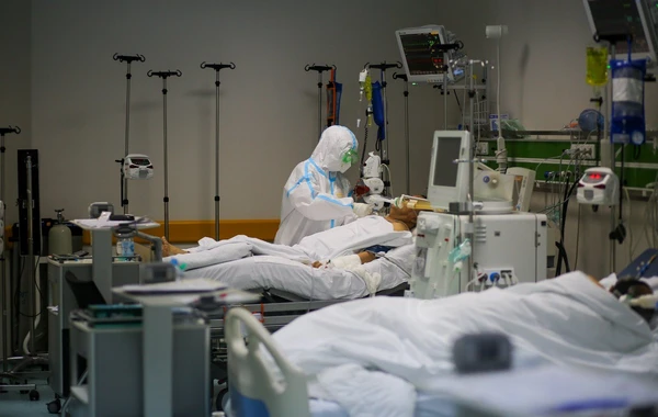 Azərbaycanda son bir ayda 21 nəfər koronavirusdan ölüb - FOTO